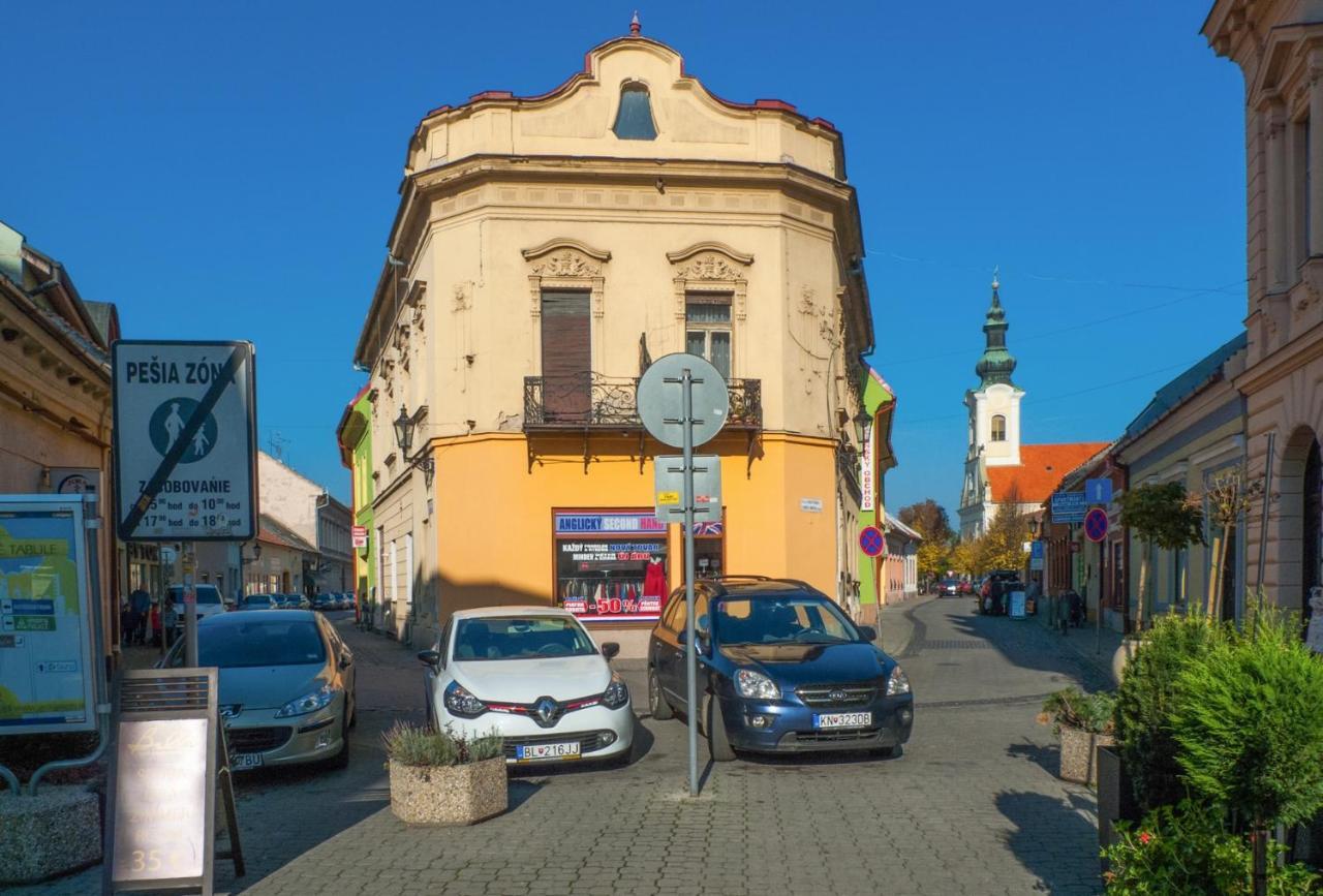 Apartman Rea Komárno Exterior foto